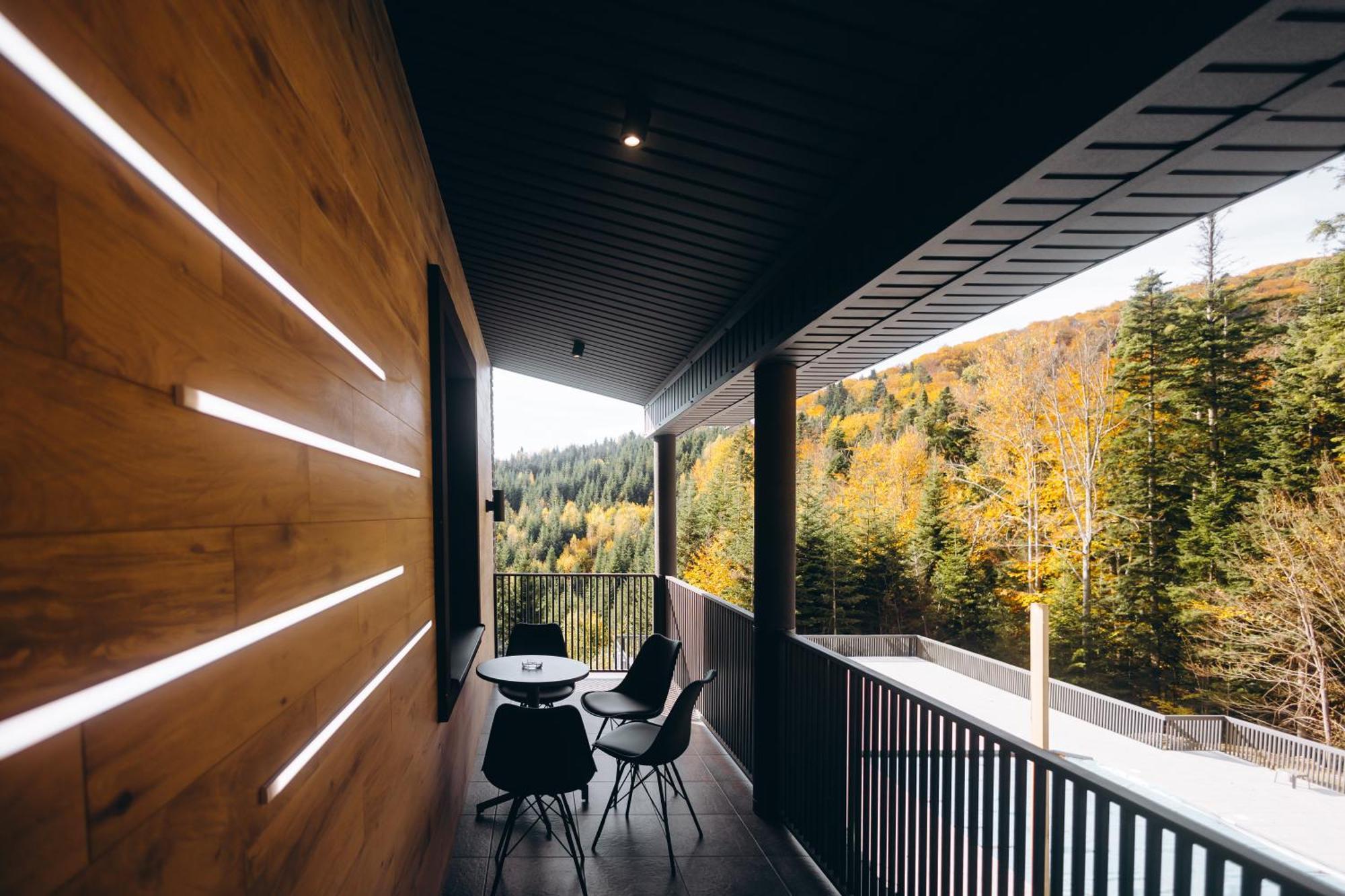 Forest House Migovo Exterior photo