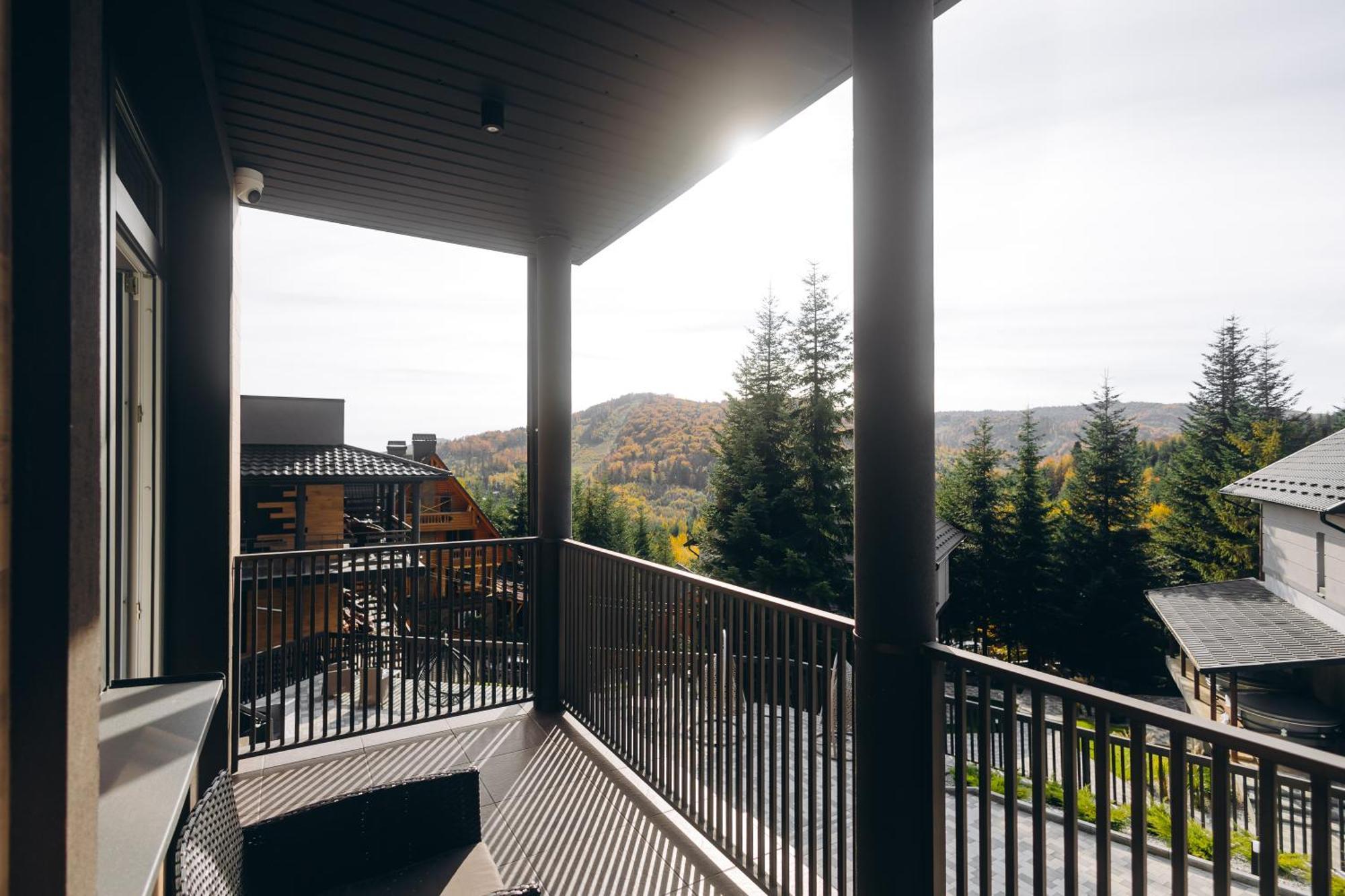 Forest House Migovo Exterior photo