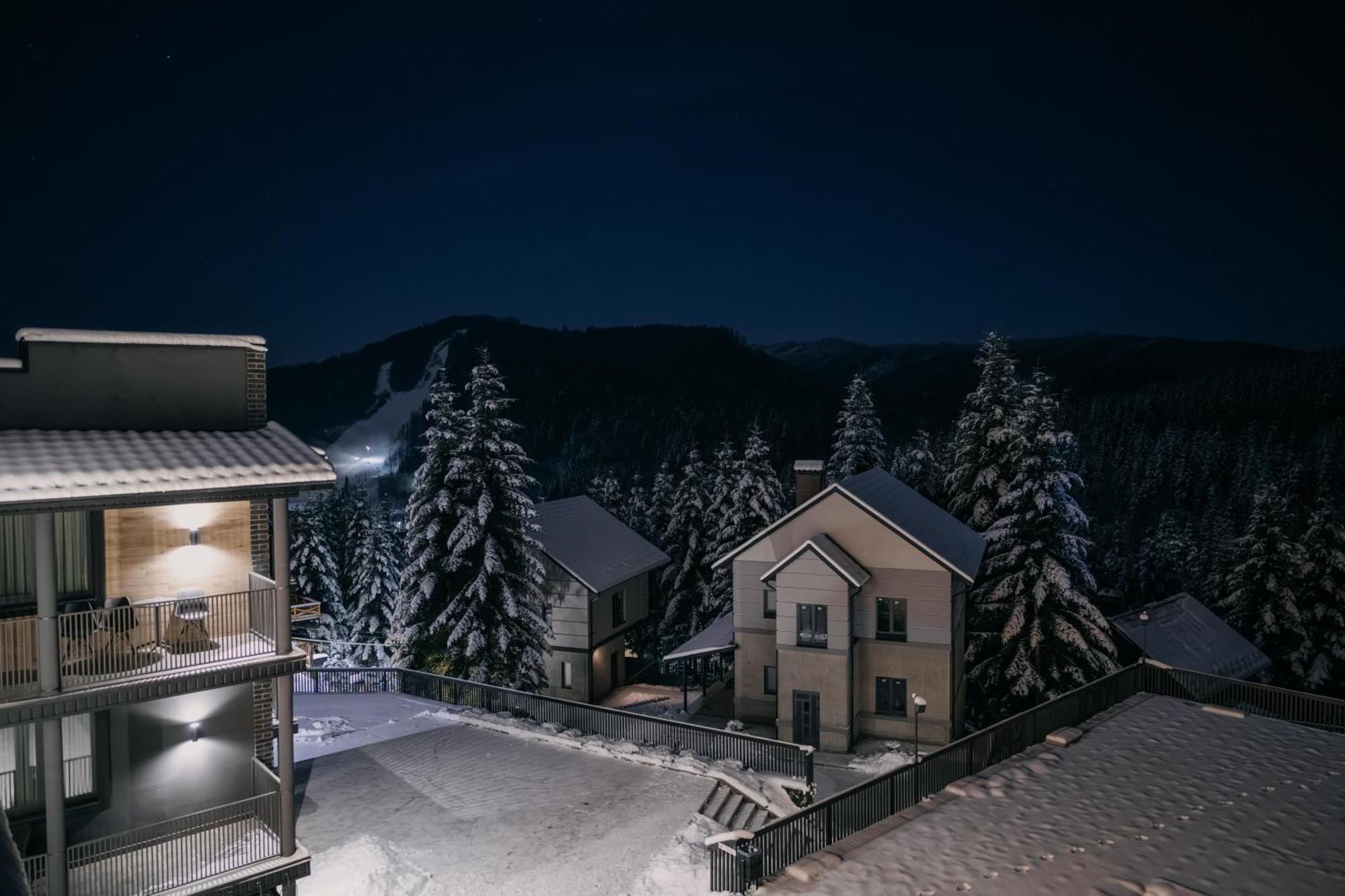 Forest House Migovo Exterior photo