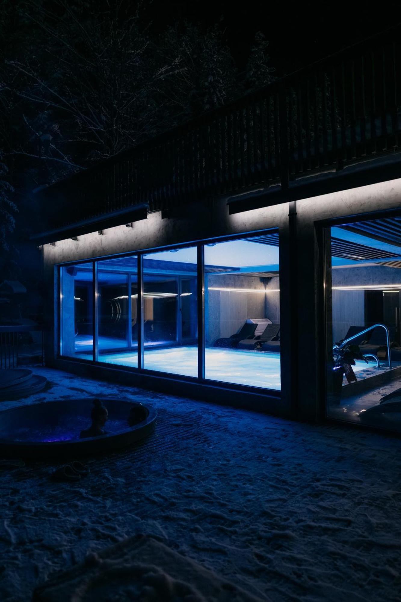 Forest House Migovo Exterior photo